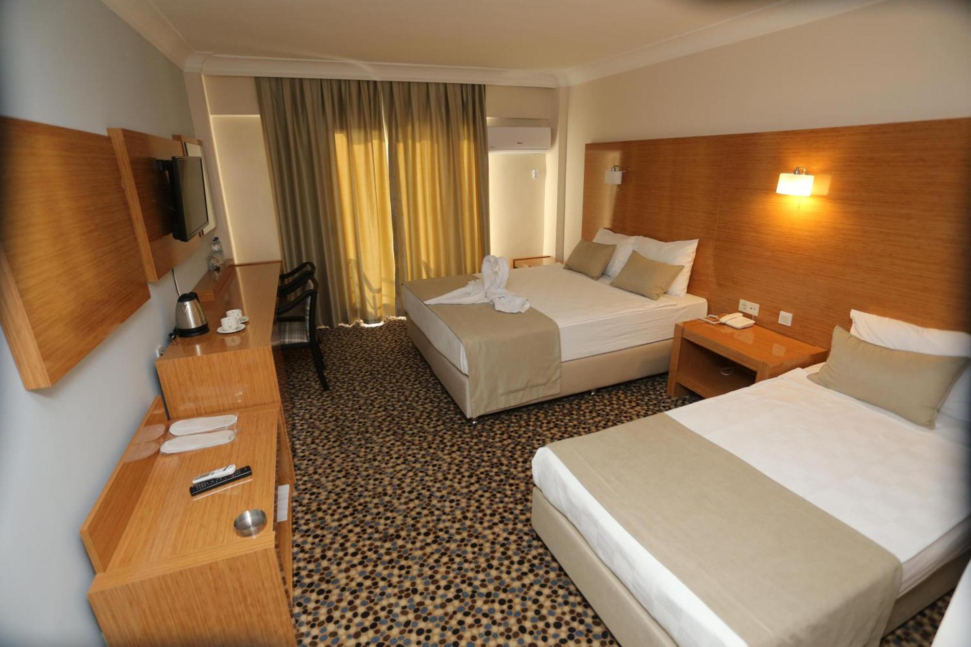 Ada Newday Resort Hotel 库萨达斯 外观 照片