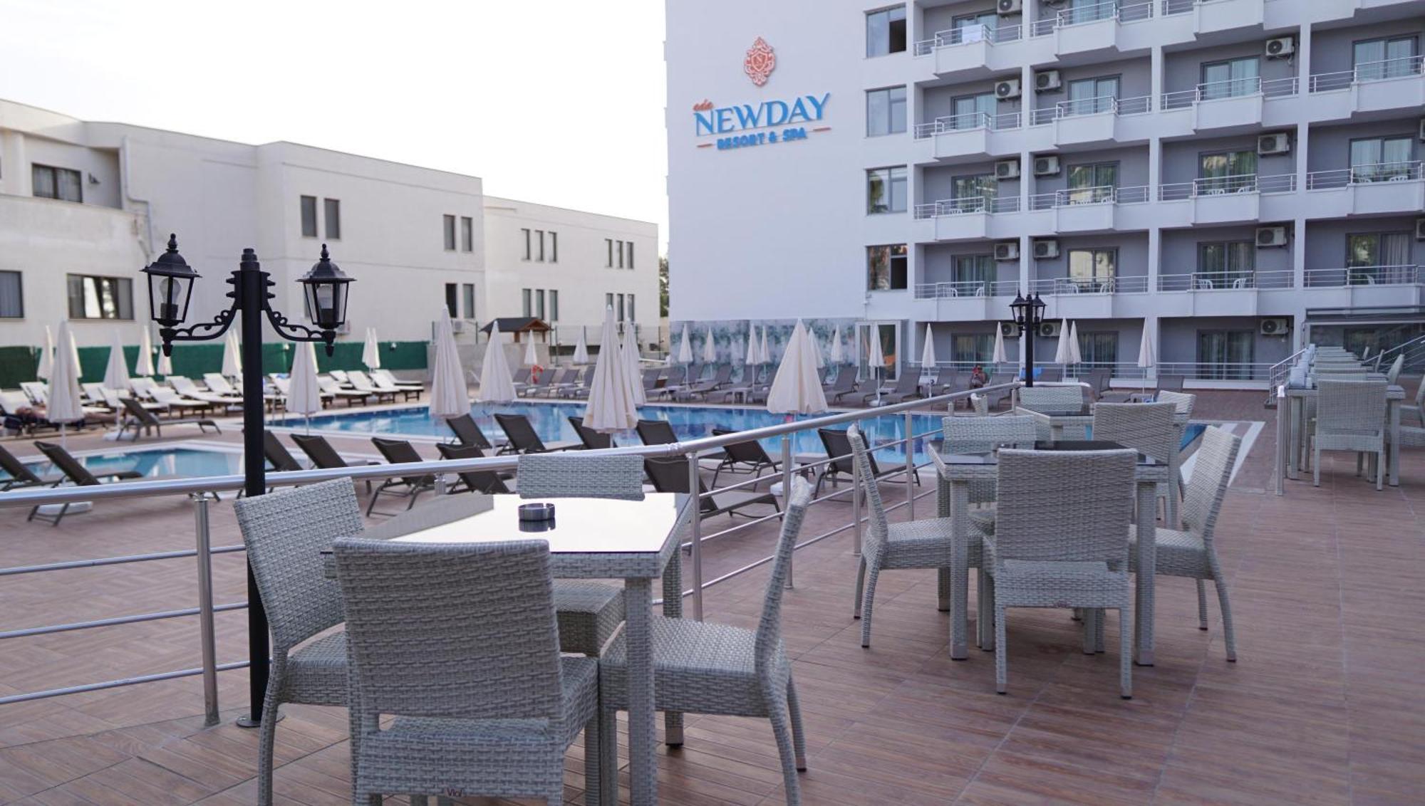Ada Newday Resort Hotel 库萨达斯 外观 照片