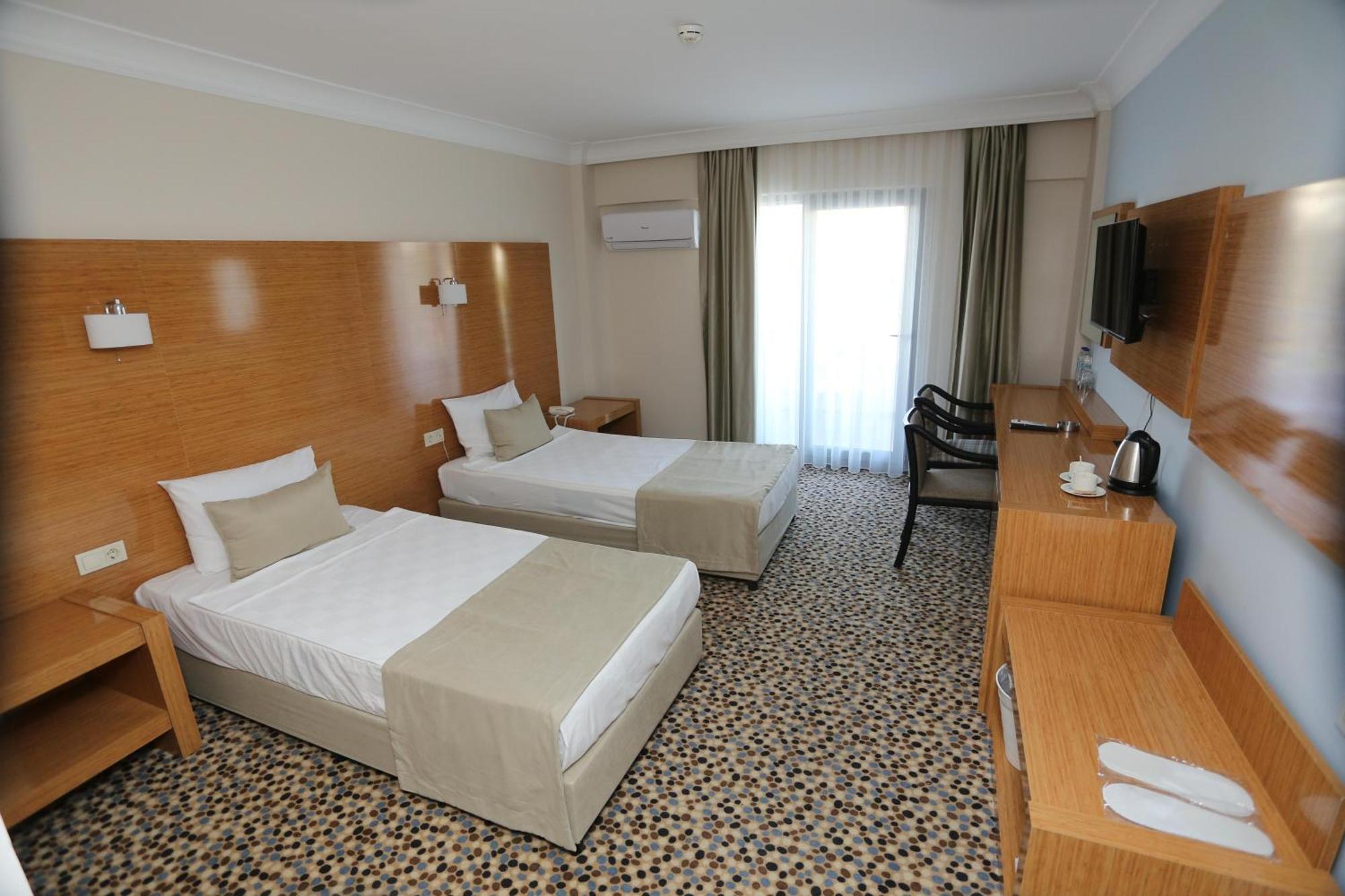 Ada Newday Resort Hotel 库萨达斯 外观 照片